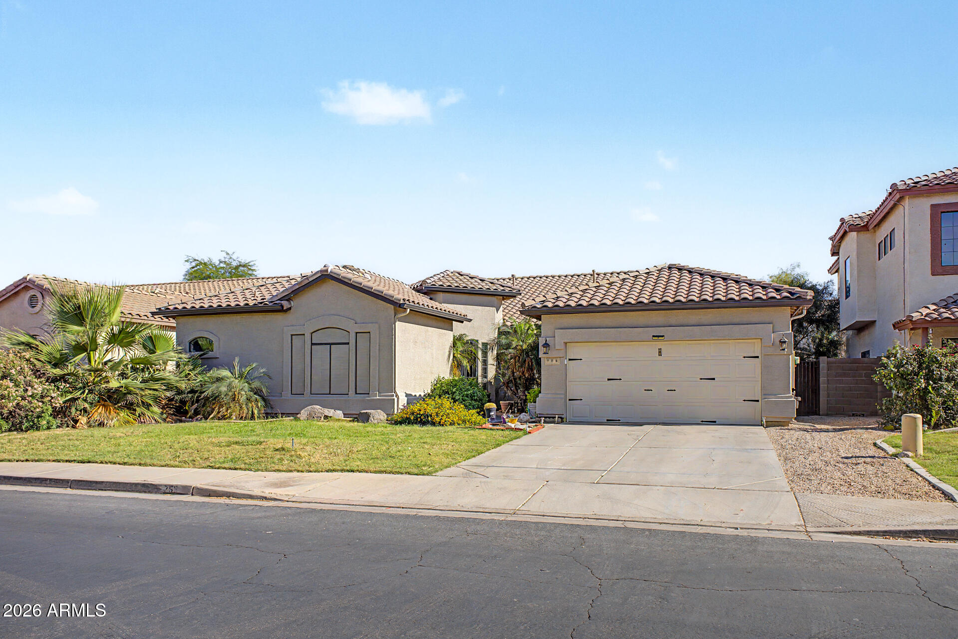 755 East Orchid Lane Gilbert, AZ 85296 - Photo 2 of 47 03 - Orchid
