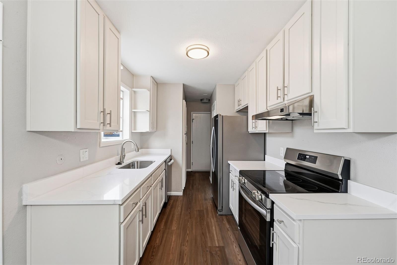 10509 Kline Way Westminster, CO 80021 - Photo 10 of 40