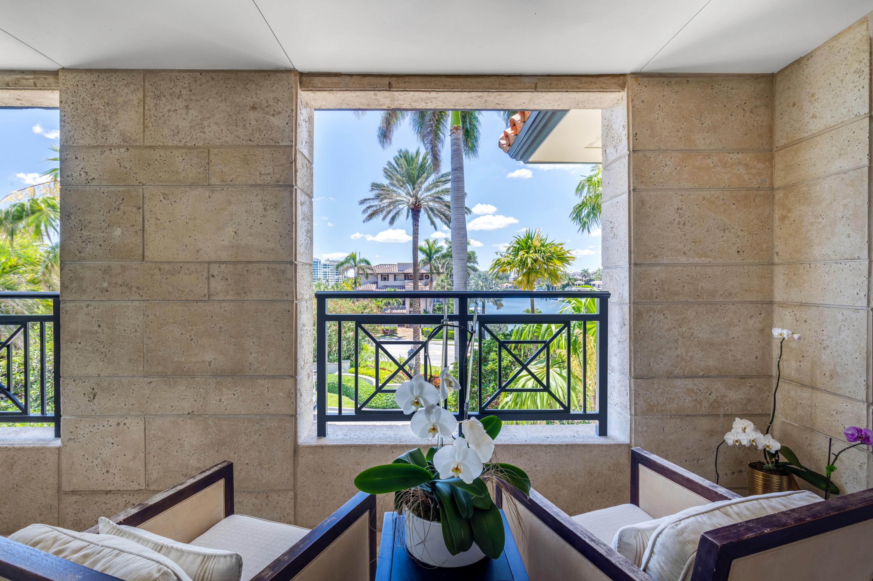 400 South Ocean Boulevard, Unit R25 Boca Raton, FL 33432 - Photo 11 of 56 BALCONY SEATING