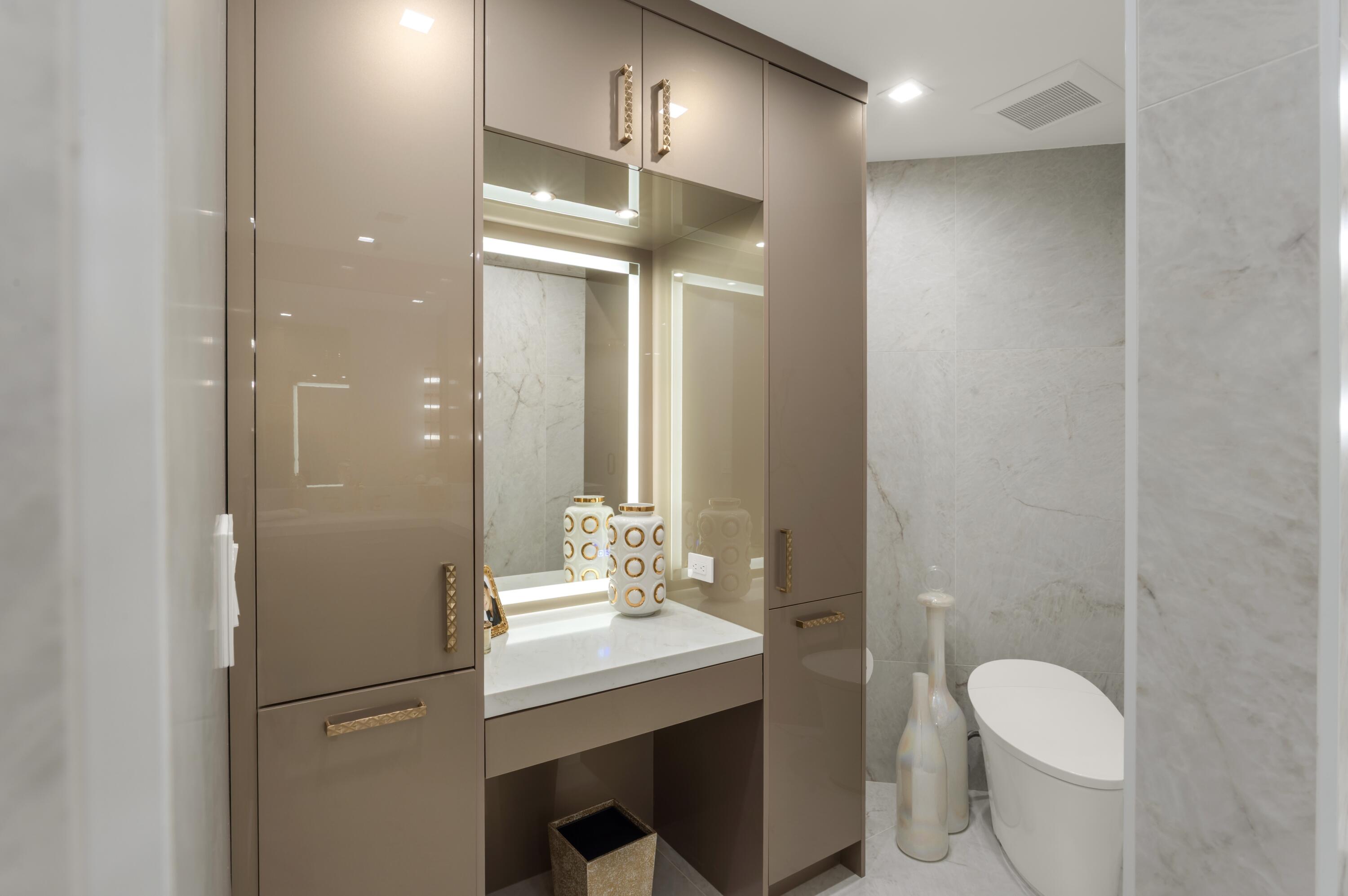 400 South Ocean Boulevard, Unit R25 Boca Raton, FL 33432 - Photo 26 of 56 PRIMARY BATH