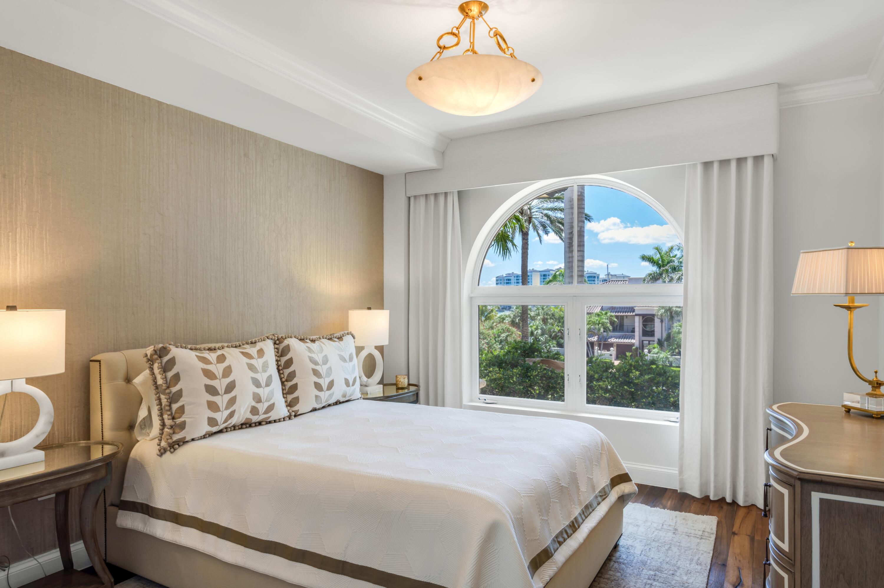 400 South Ocean Boulevard, Unit R25 Boca Raton, FL 33432 - Photo 28 of 56 BEDROOM 2