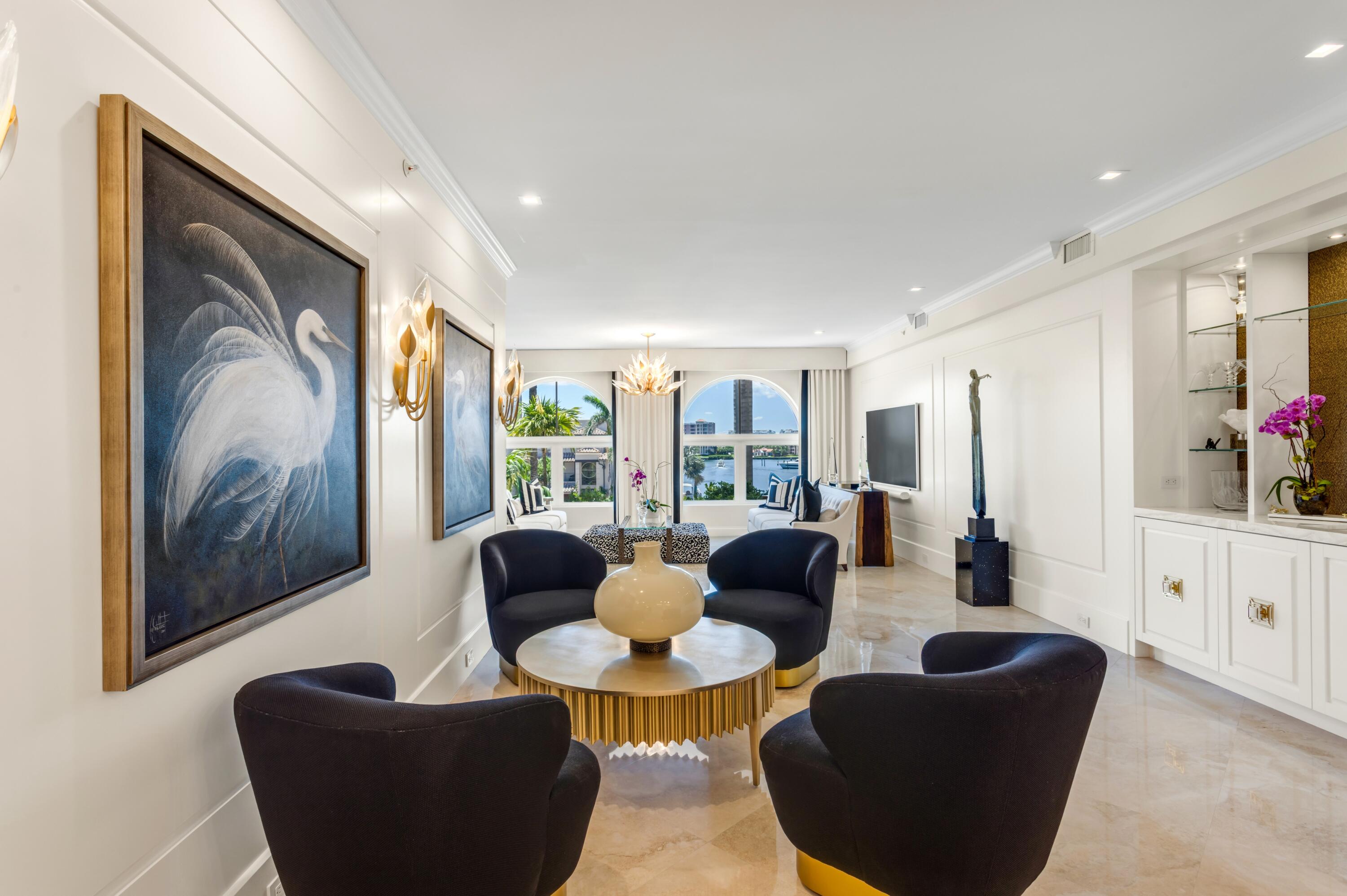 400 South Ocean Boulevard, Unit R25 Boca Raton, FL 33432 - Photo 7 of 56 LIVING ROOM