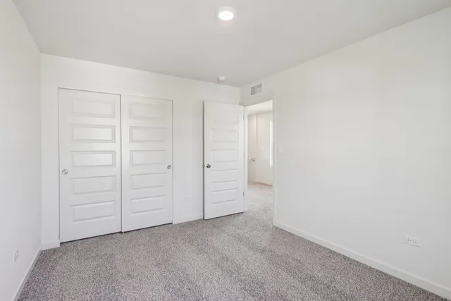 $359,990 | 3705 Stockton Drive, Joliet, IL 60421