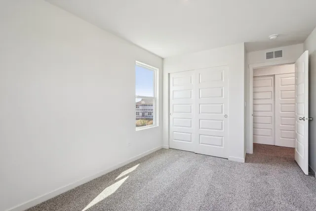 $359,990 | 3705 Stockton Drive, Joliet, IL 60421