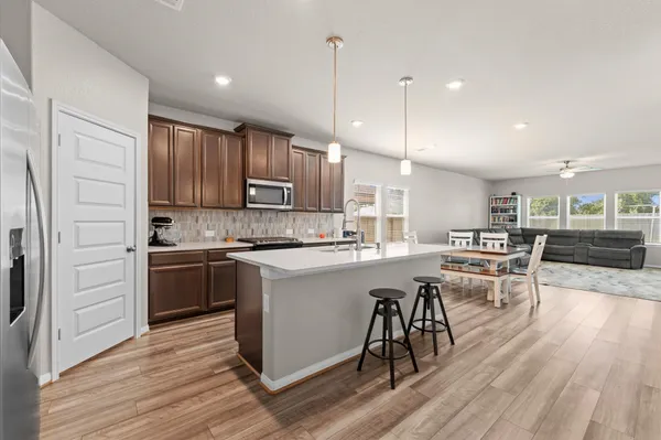 $2,900 | 13103 Everpine Trail, Tomball, TX 77375