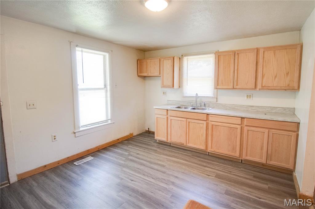 3723 Franor Street Alton, IL 62002 - Photo 8 of 23