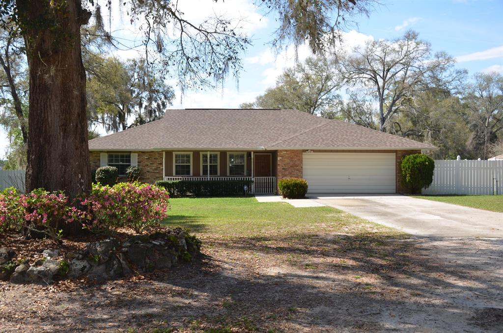 11102 Southeast 108th Terrace Road Belleview, FL 34420 - Photo 1 of 1 DSC_1574