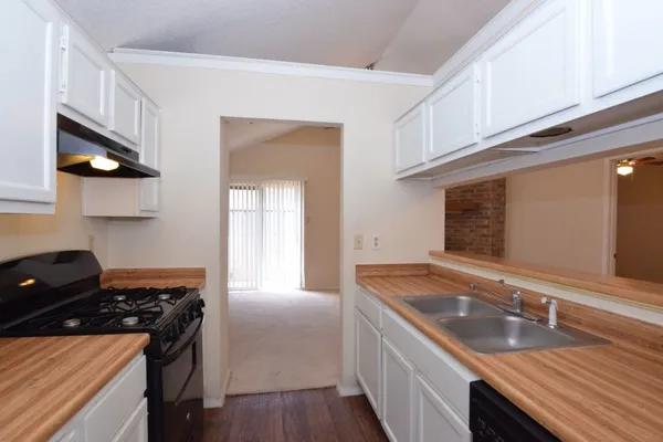 $1,395 | 12206 Alderbrook Drive, Unit A, Austin, TX 78758