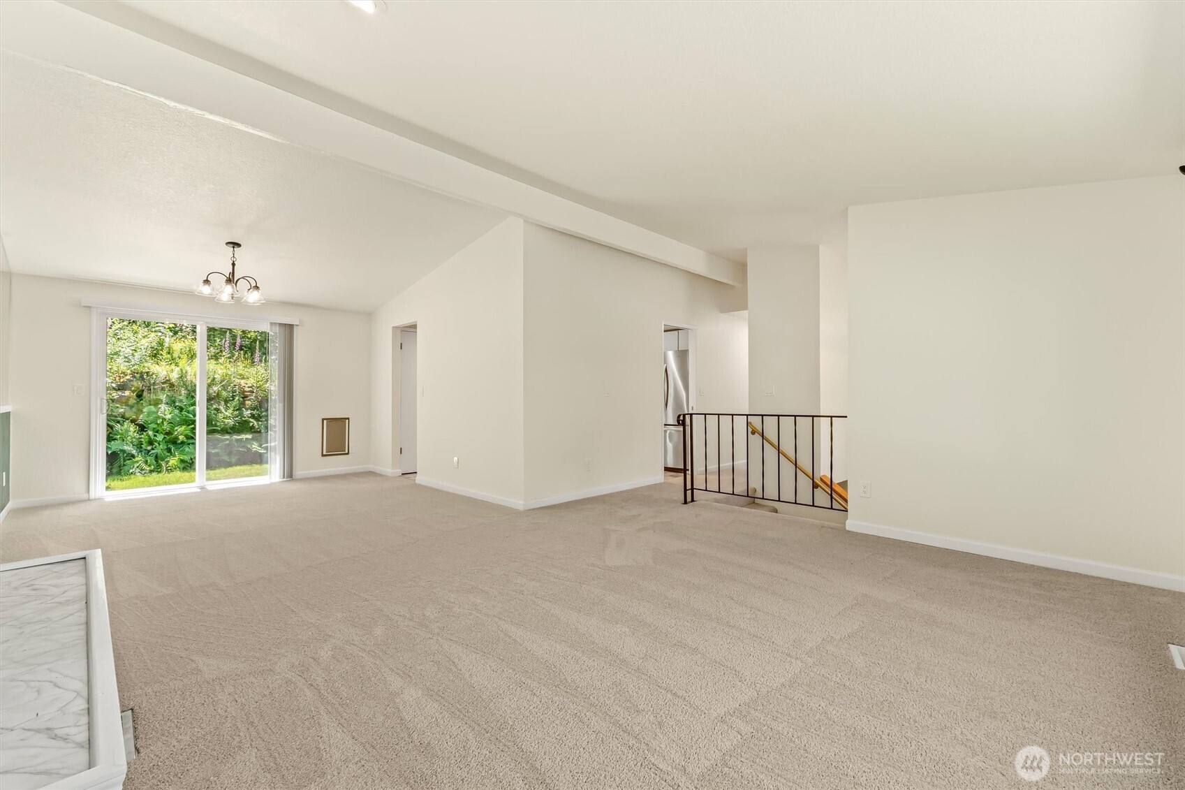 8830 Shell Place Edmonds, WA 98026 - Photo 8 of 39