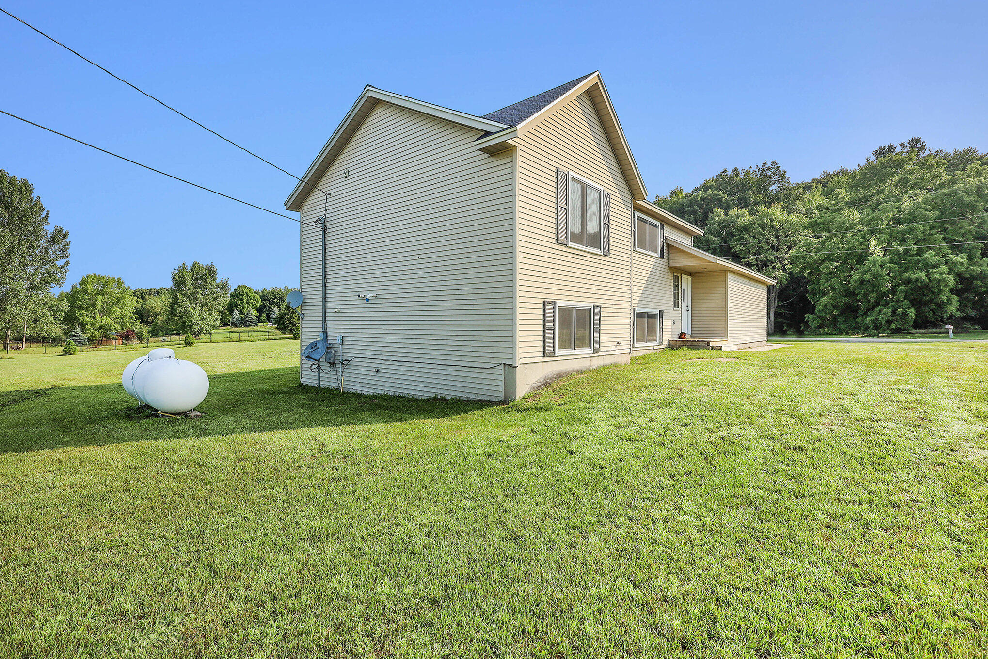 1970 Vining Road Greenville, MI 48838 - Photo 4 of 31 003_photo_jul_31_2023_6_48_20_am