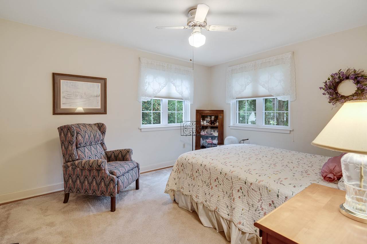 4101 Chickasaw Road Memphis, TN 38117 - Photo 14 of 22