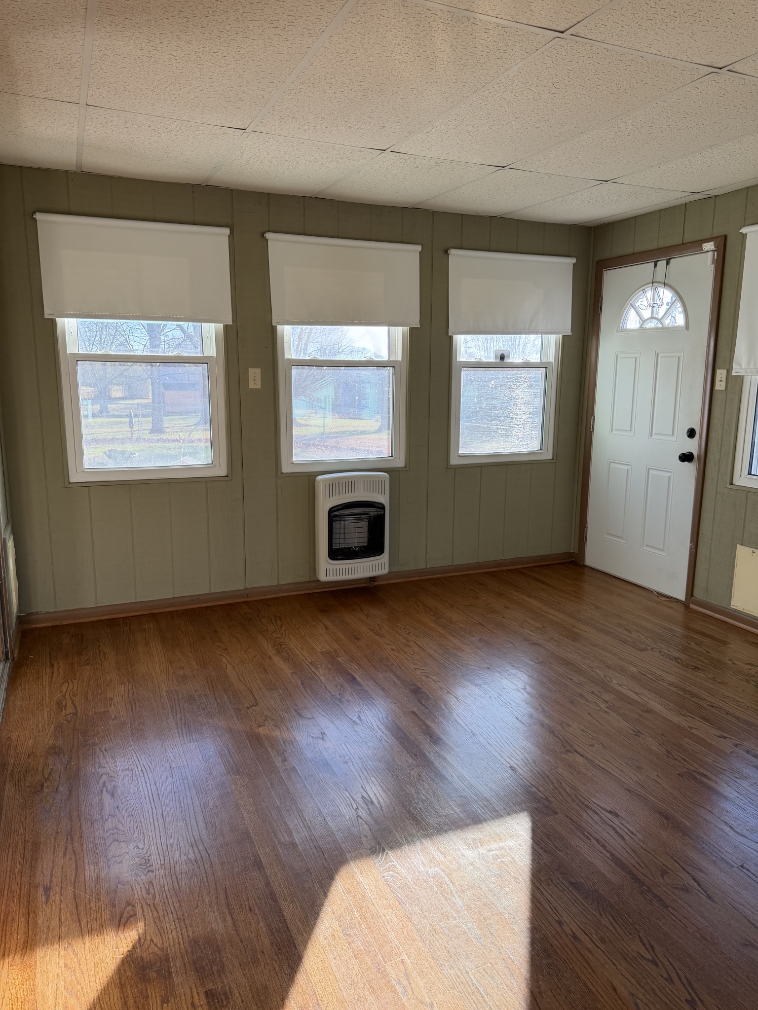 415 Hawkins Road Clarksville, TN 37040 - Photo 12 of 30