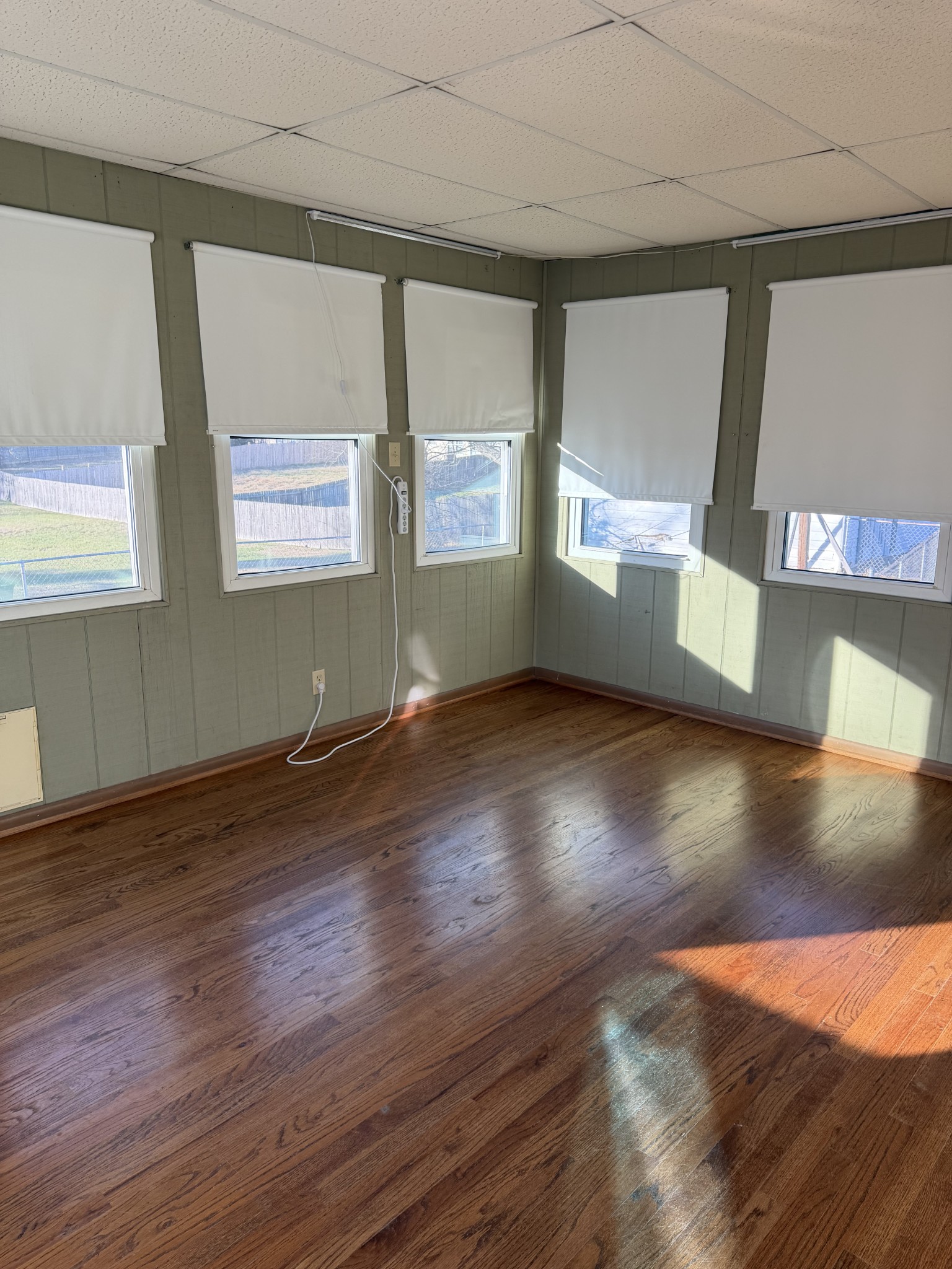 415 Hawkins Road Clarksville, TN 37040 - Photo 13 of 30