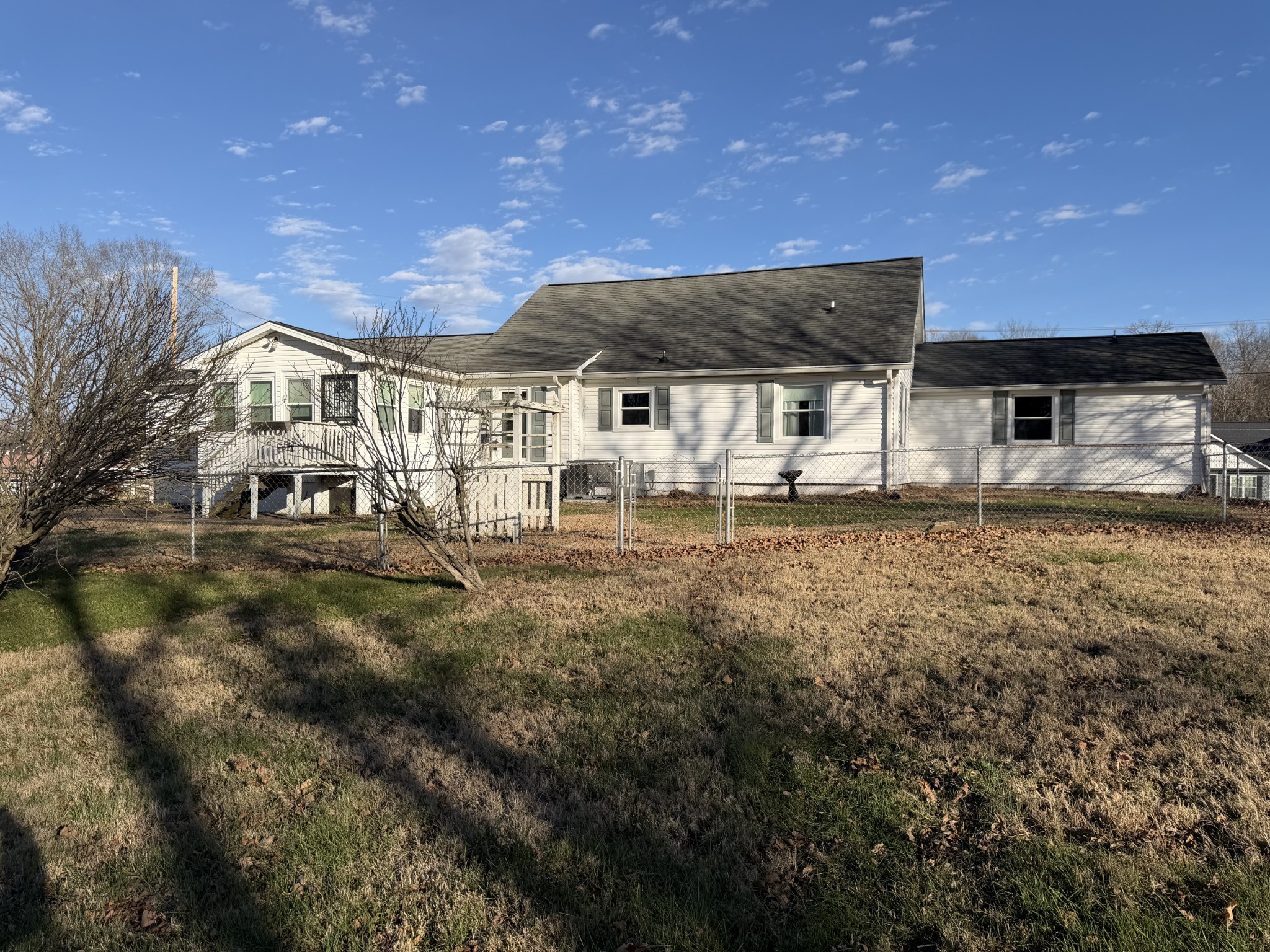 415 Hawkins Road Clarksville, TN 37040 - Photo 5 of 30