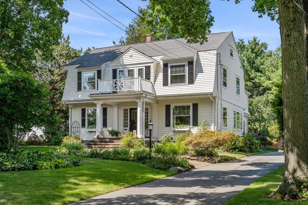 27 Spafford Road Milton, MA 02186 - Photo 1 of 39