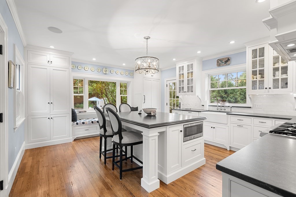 27 Spafford Road Milton, MA 02186 - Photo 16 of 39