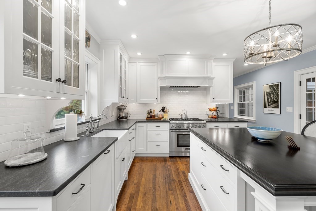 27 Spafford Road Milton, MA 02186 - Photo 19 of 39