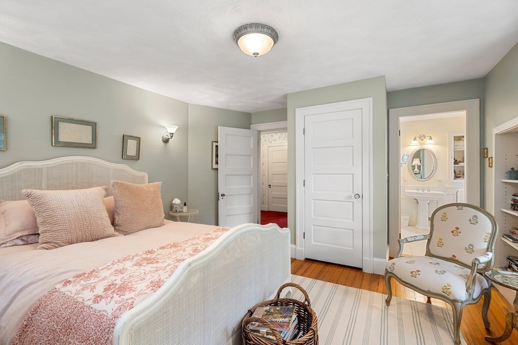 27 Spafford Road Milton, MA 02186 - Photo 24 of 39