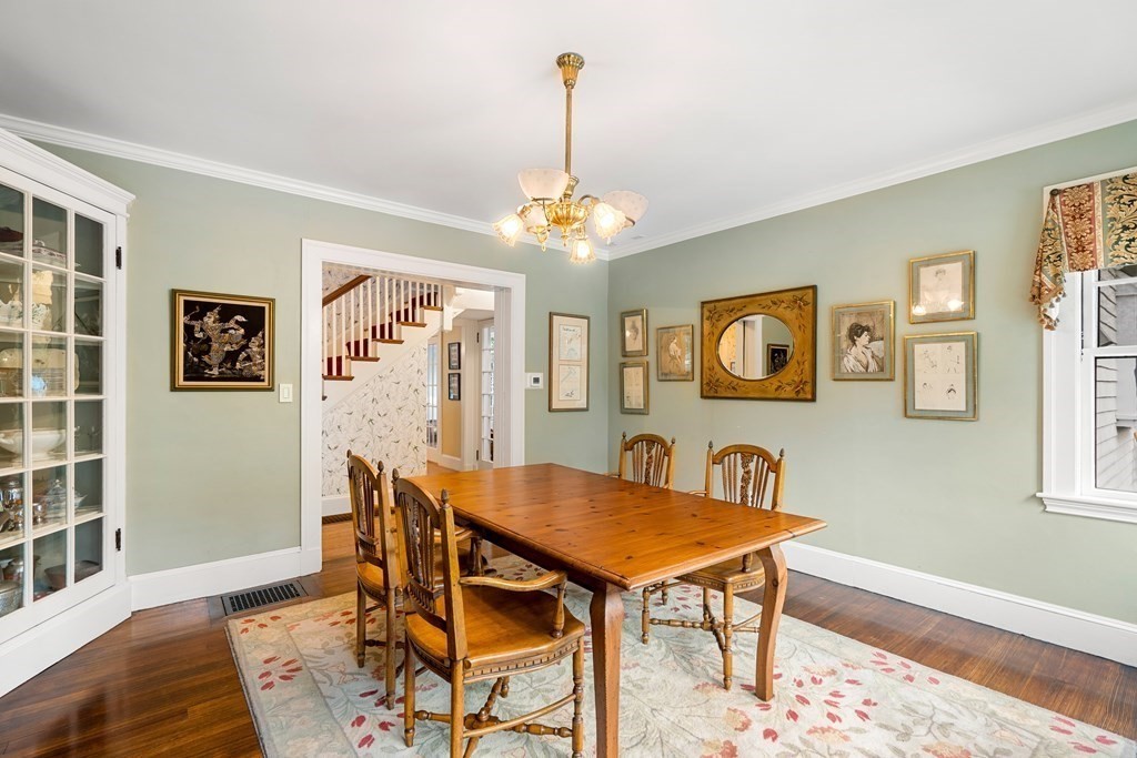 27 Spafford Road Milton, MA 02186 - Photo 7 of 39