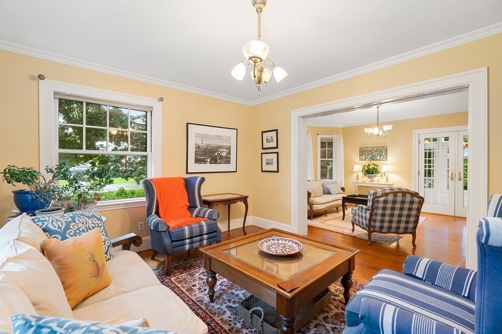27 Spafford Road Milton, MA 02186 - Photo 9 of 39