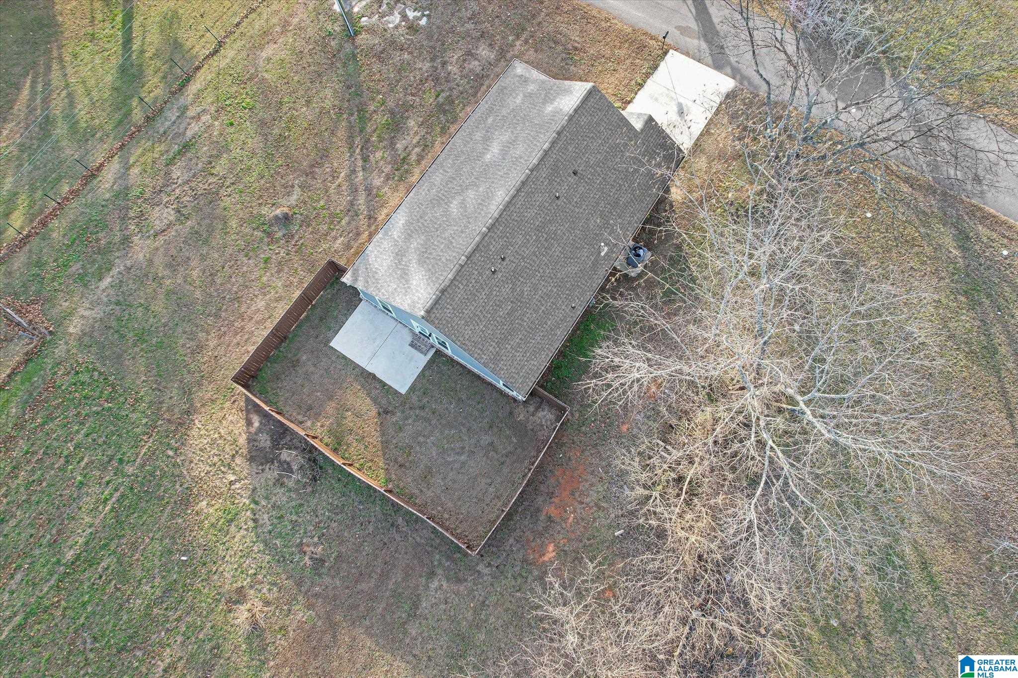 1659 Rodgers Drive Athens, AL 35611 - Photo 6 of 36