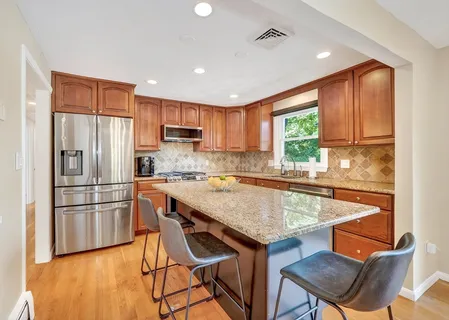 $1,298,000 | 21 Hancock Street, Bedford, MA 01730