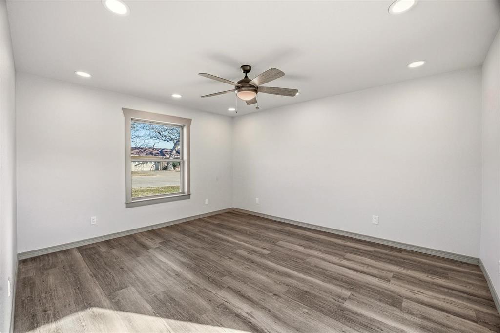 7 Northwest Ann Road Mineral Wells, TX 76067 - Photo 16 of 39