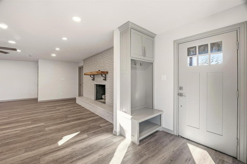 7 Northwest Ann Road Mineral Wells, TX 76067 - Photo 5 of 39