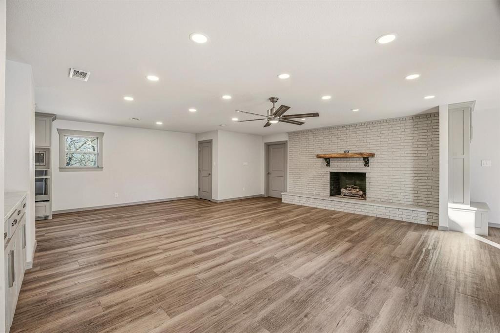 7 Northwest Ann Road Mineral Wells, TX 76067 - Photo 7 of 39