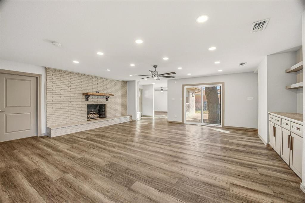 7 Northwest Ann Road Mineral Wells, TX 76067 - Photo 9 of 39