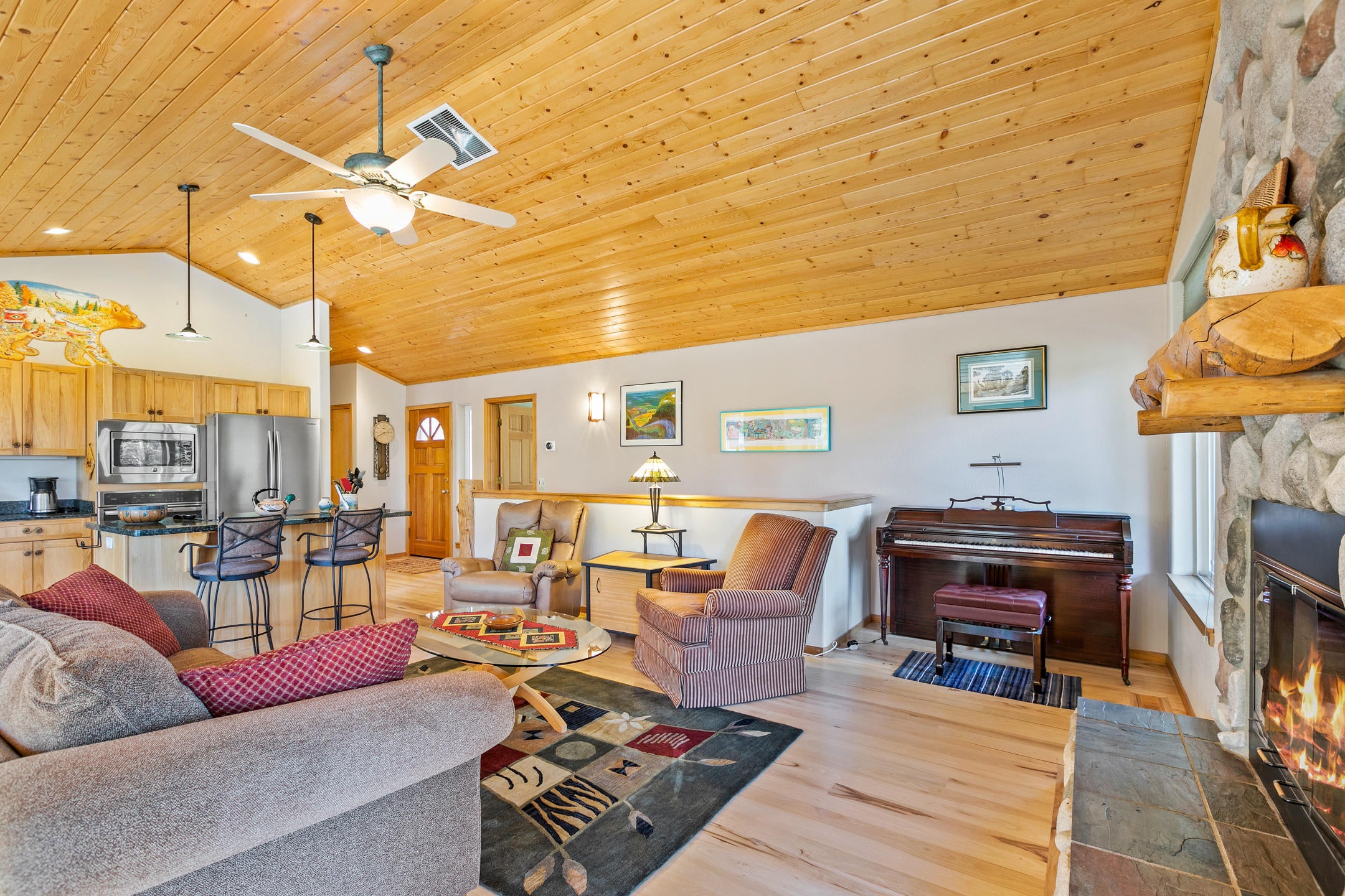 56959 Besson Road Bend, OR 97707 - Photo 9 of 38 2019_05_07_56959_besson_rd-44