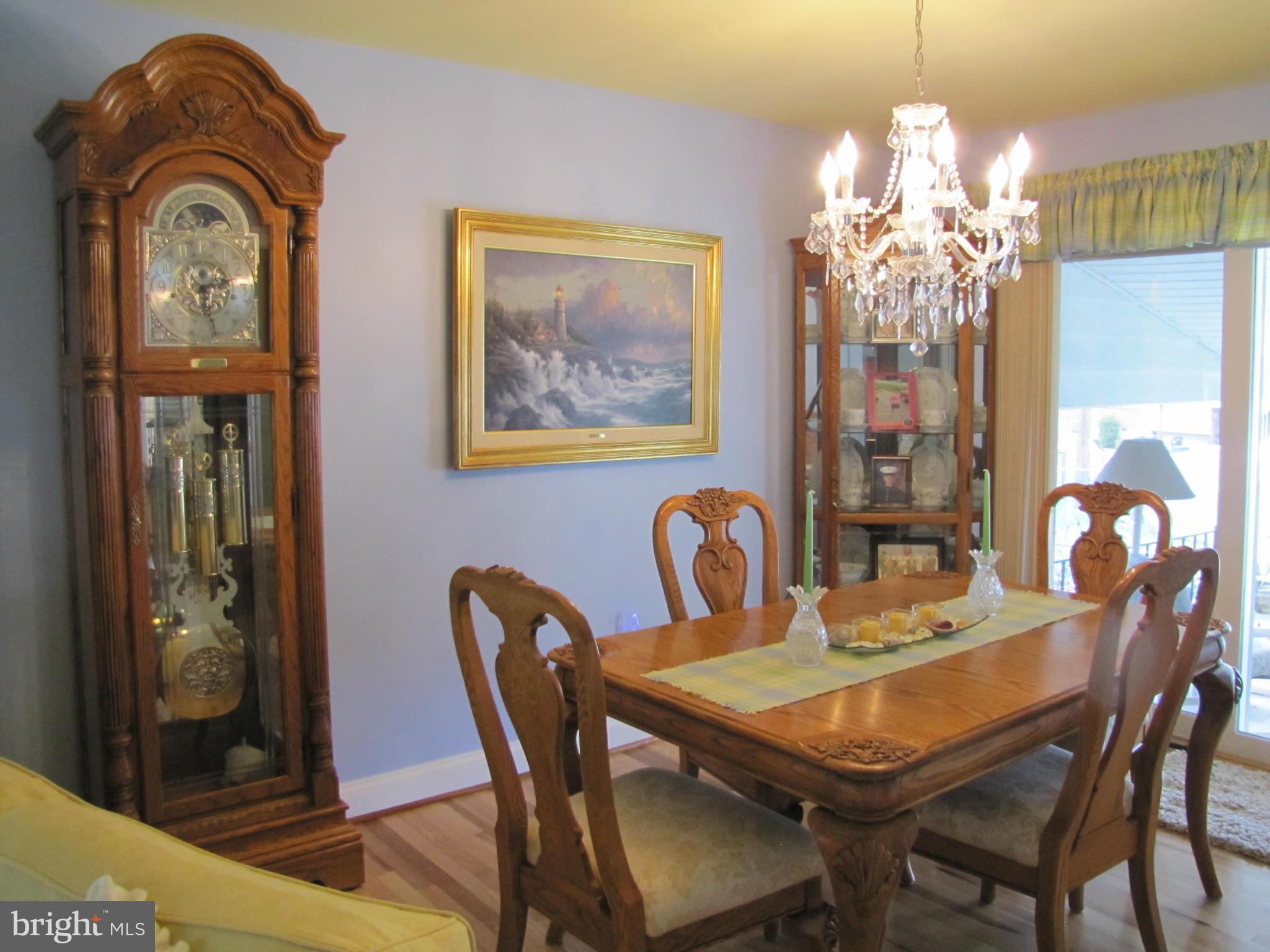 9141 Covered Bridge Road Baltimore, MD 21234 - Photo 5 of 30 Dining Room