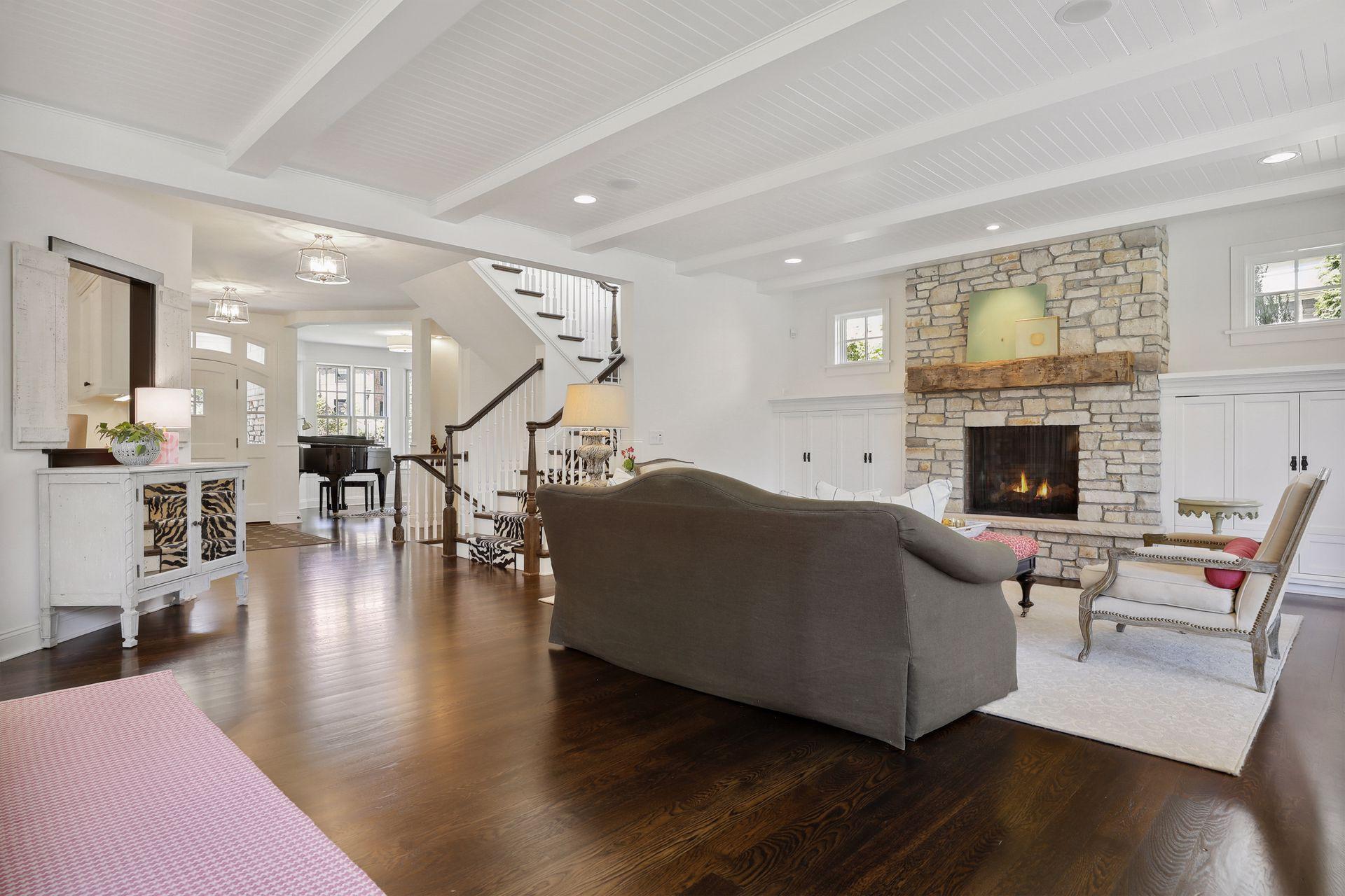 4901 Sunnyside Road Edina, MN 55424 - Photo 14 of 100