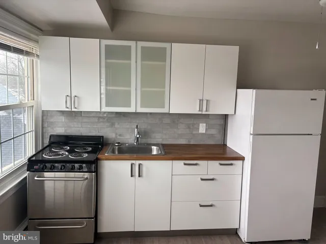 $1,800 | 3 East Baltimore Avenue, Media, PA 19063