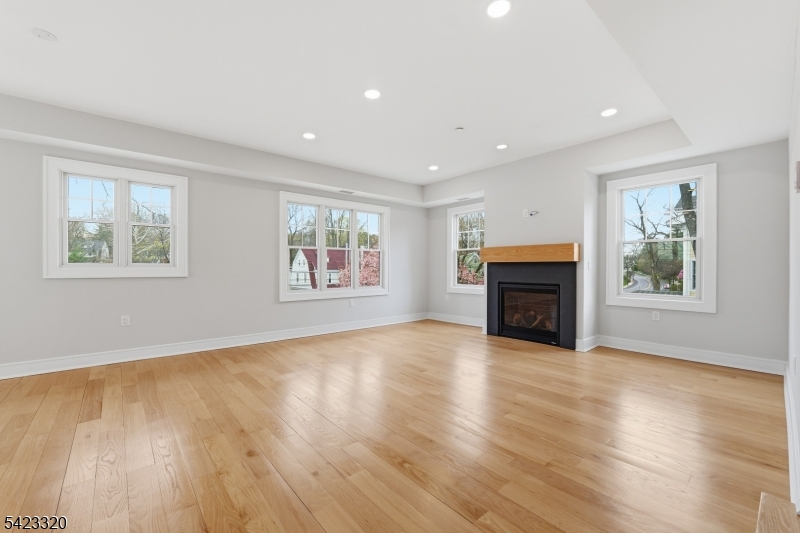 603 Springfield Avenue, Unit 103 Summit, NJ 07901 - Photo 3 of 27