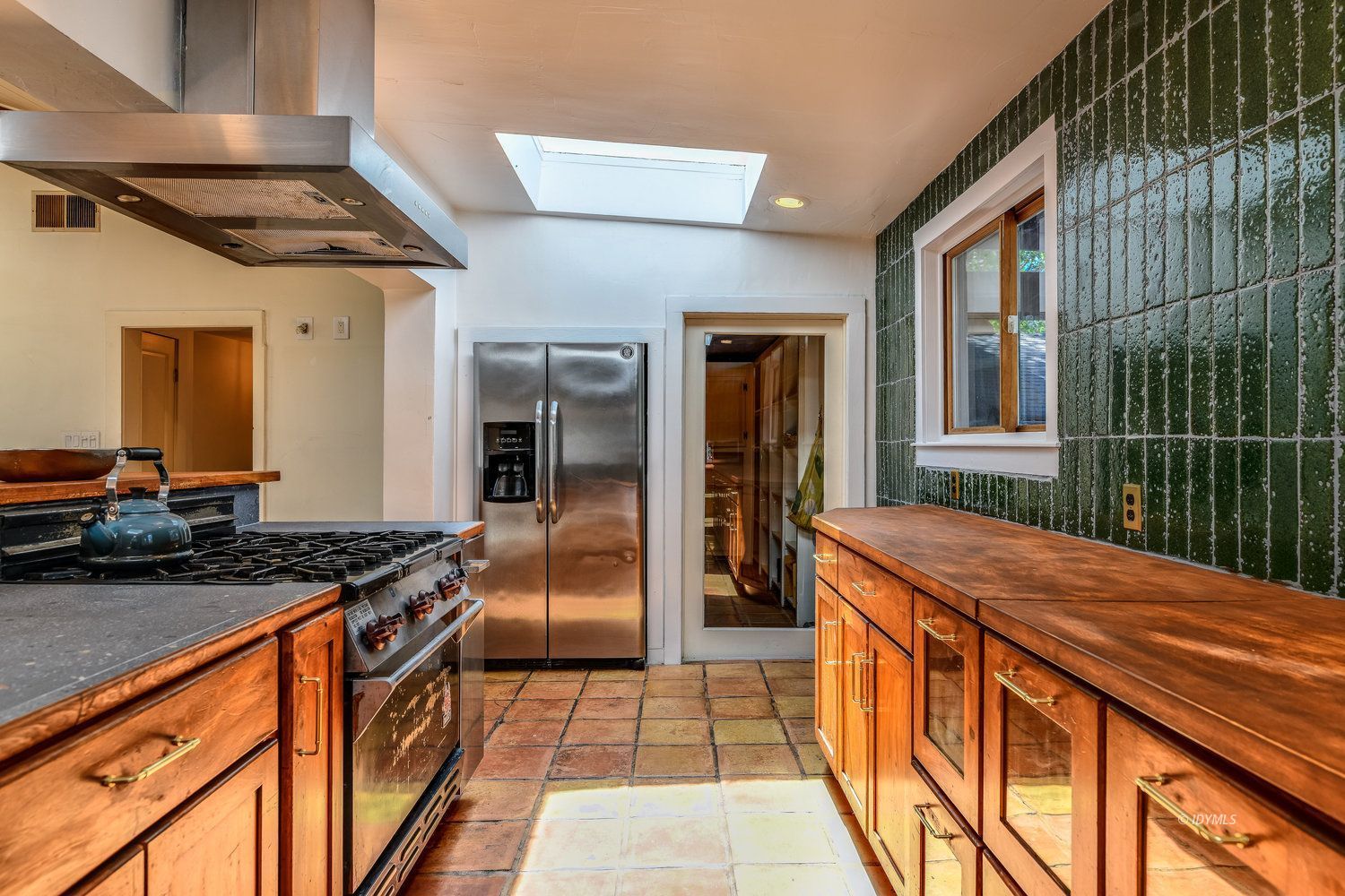 53155 Tollgate Road Idyllwild, CA 92549 - Photo 16 of 47 a outdoor space with stainless steel appliances granite countertop a sink and cabinets