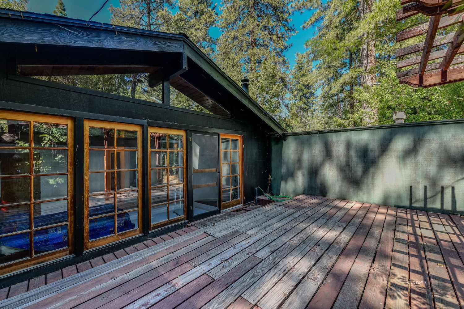 53155 Tollgate Road Idyllwild, CA 92549 - Photo 47 of 47 a view of a backyard with wooden floor