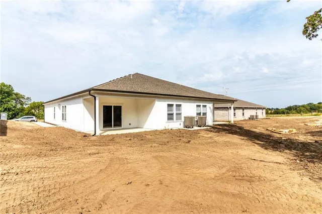 $260,000 | 1520 B Park Avenue, Warrensburg, MO 64093