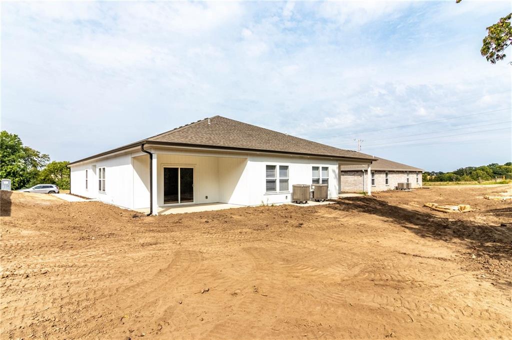 1520 B Park Avenue Warrensburg, MO 64093 - Photo 4 of 26