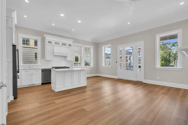 $1,499,000 | 811 2nd Street, Unit 1, Ocean City, NJ 08226