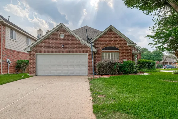 $2,550 | 7302 Colony View Lane, Missouri City, TX 77459