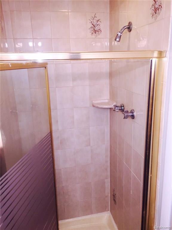 30244 Southfield Road Southfield, MI 48076 - Photo 15 of 18