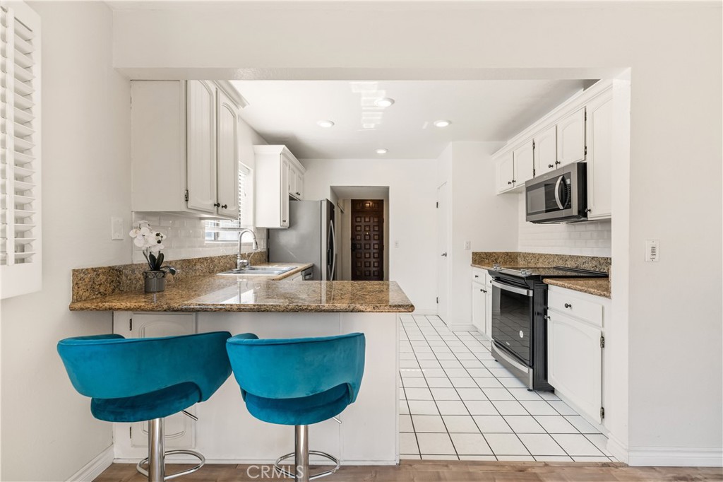 12300 Montecito Road, Unit 25 Seal Beach, CA 90740 - Photo 12 of 56