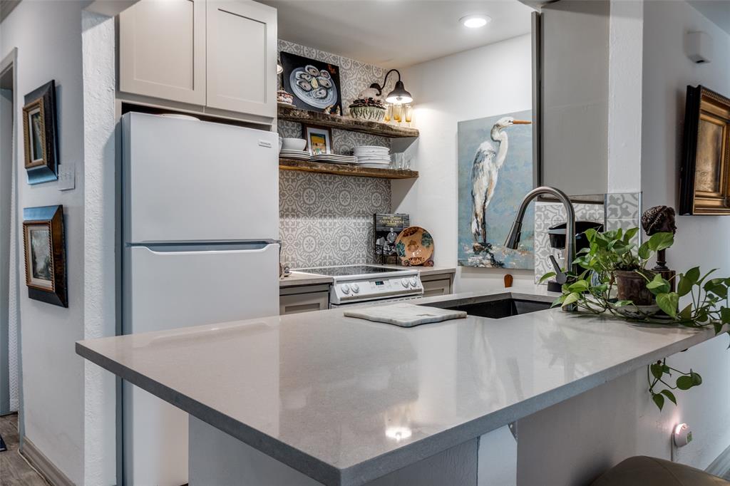 4851 Cedar Springs Road, Unit 182 Dallas, TX 75219 - Photo 12 of 22