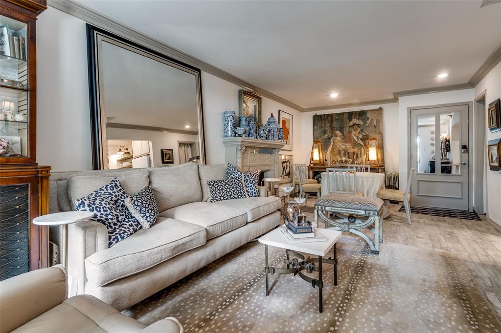 4851 Cedar Springs Road, Unit 182 Dallas, TX 75219 - Photo 9 of 22