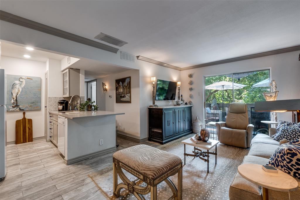 4851 Cedar Springs Road, Unit 182 Dallas, TX 75219 - Photo 10 of 22