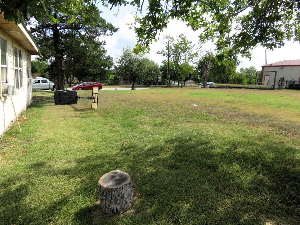 1413 Sandy Point Road Bryan, TX 77803 - Photo 16 of 20