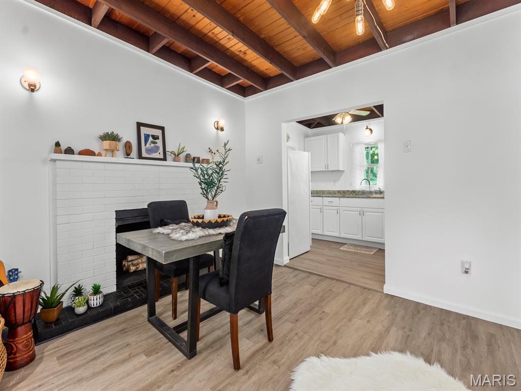 1966 Lee Lane Centralia, IL 62801 - Photo 11 of 52