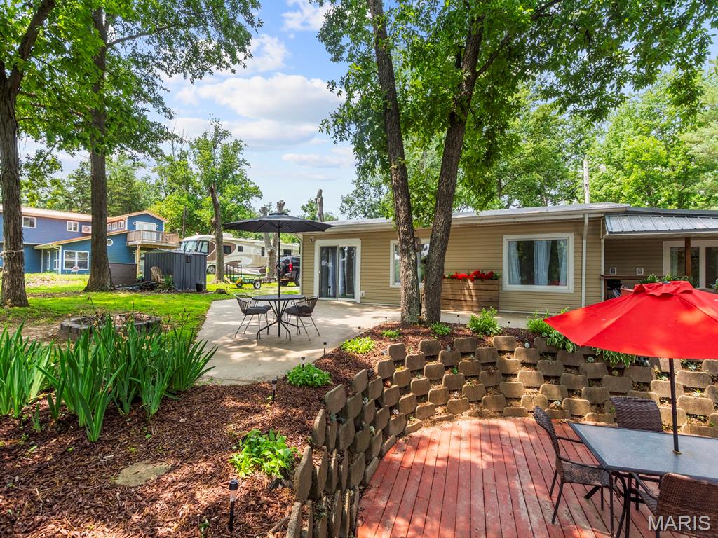 1966 Lee Lane Centralia, IL 62801 - Photo 45 of 52