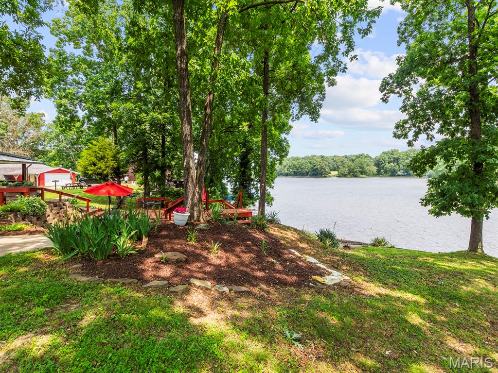 1966 Lee Lane Centralia, IL 62801 - Photo 46 of 52